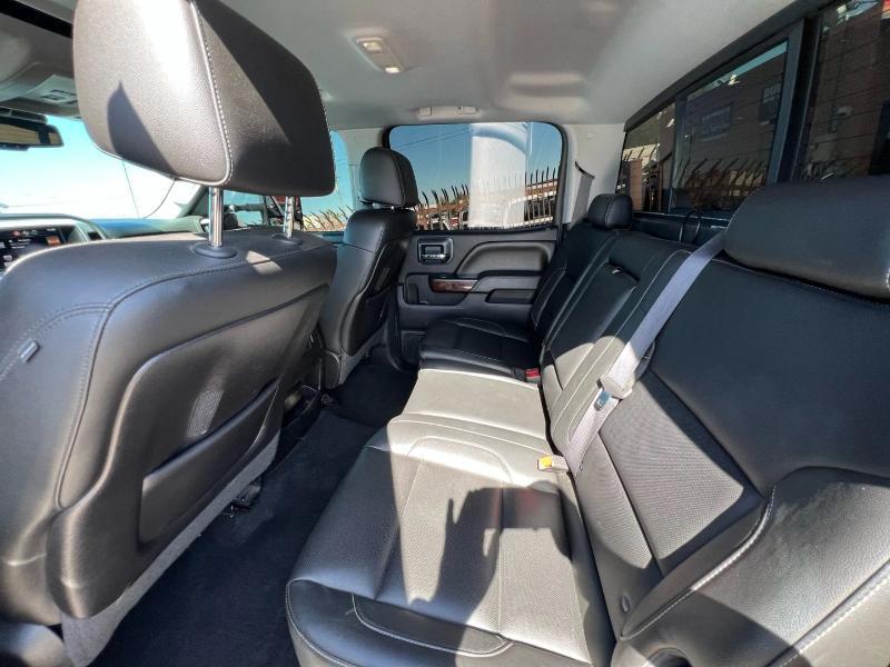 GMC Sierra 3500HD SLT Crew Cab 4WD 2015