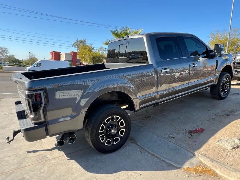 Ford F-250 SD Lariat Crew Cab 4WD 2017