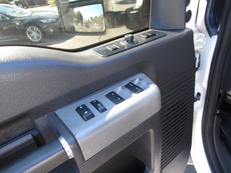 Ford F-250 SD XLT Crew Cab Long Bed 4WD 2013