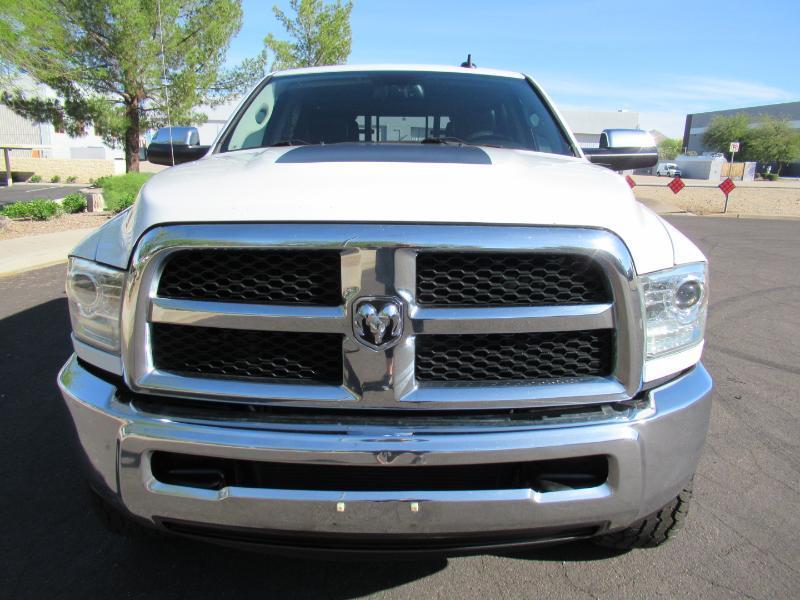 RAM 3500 Laramie Crew Cab LWB 4WD 2017