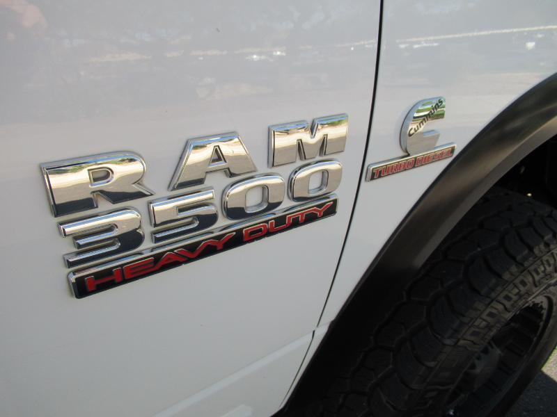 RAM 3500 Laramie Crew Cab LWB 4WD 2017