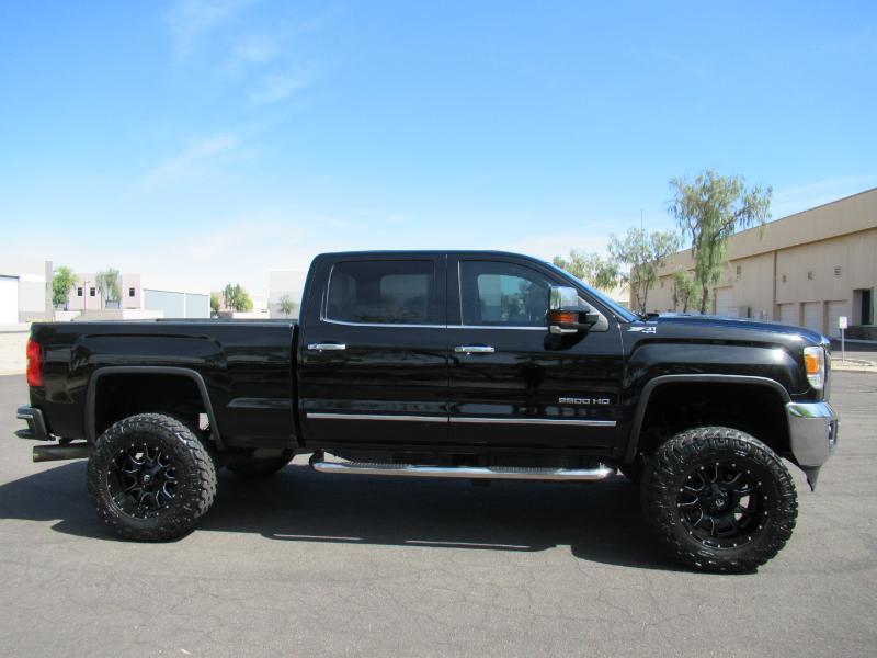 GMC Sierra 3500HD SLT Crew Cab 4WD 2016