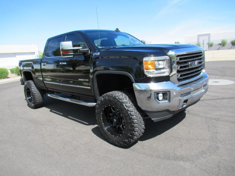 GMC Sierra 3500HD SLT Crew Cab 4WD 2016