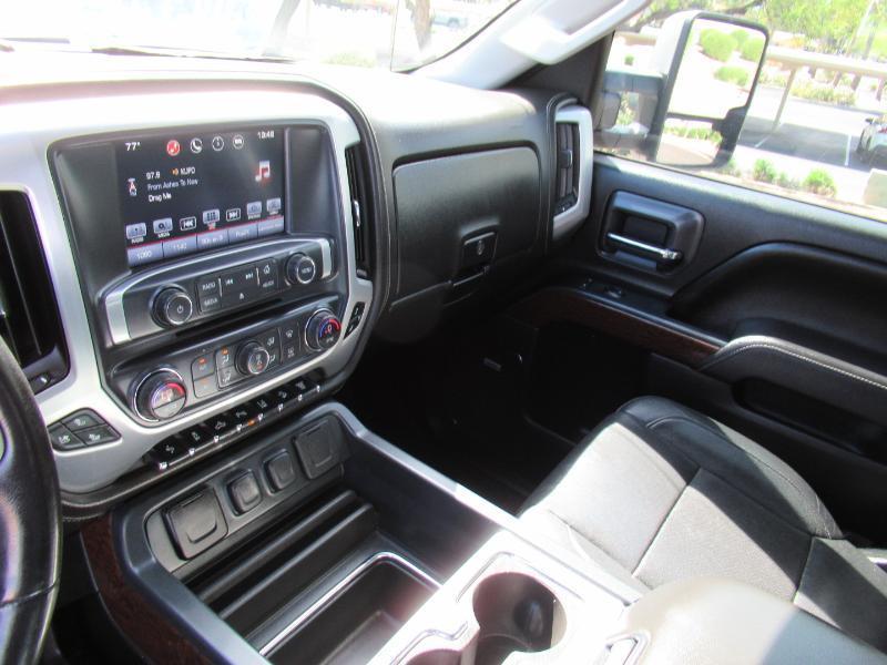 GMC Sierra 3500HD SLT Crew Cab 4WD 2016