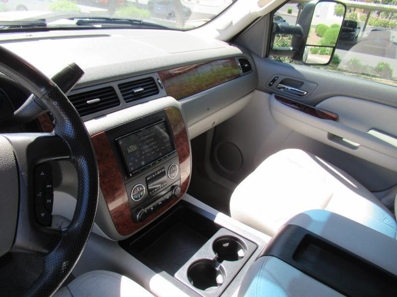 Chevrolet Silverado 2500HD LTZ Crew Cab Std. Box 4WD 2008