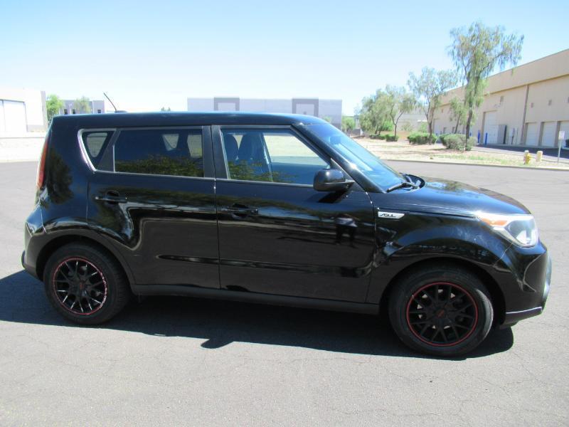 Kia Soul Base 6A 2016