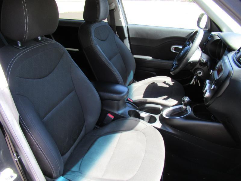 Kia Soul Base 6A 2016