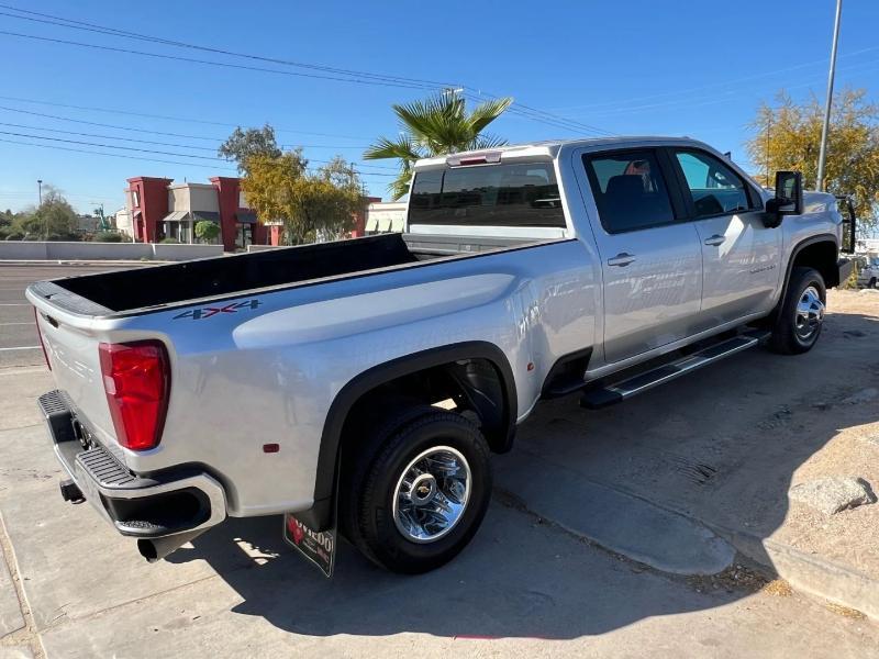 Chevrolet Silverado 3500HD LT Crew Cab 4WD 2023