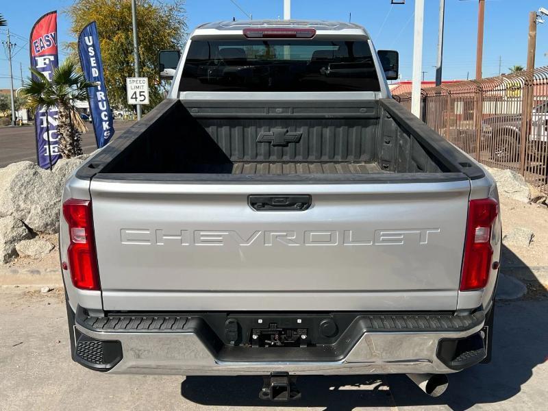 Chevrolet Silverado 3500HD LT Crew Cab 4WD 2023