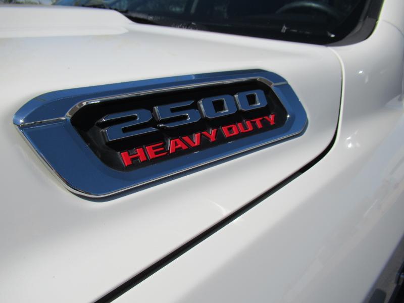 RAM 2500 Laramie Crew Cab SWB 4WD 2019