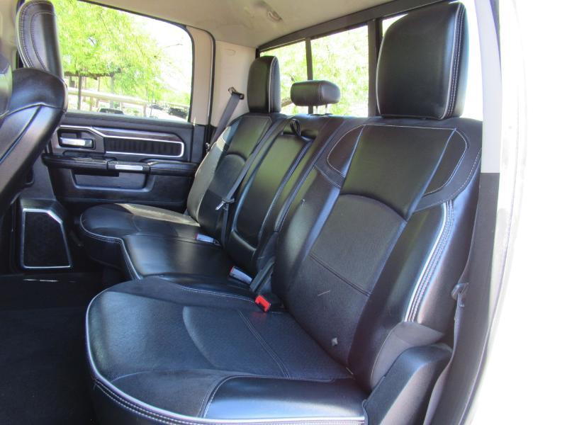 RAM 2500 Laramie Crew Cab SWB 4WD 2019