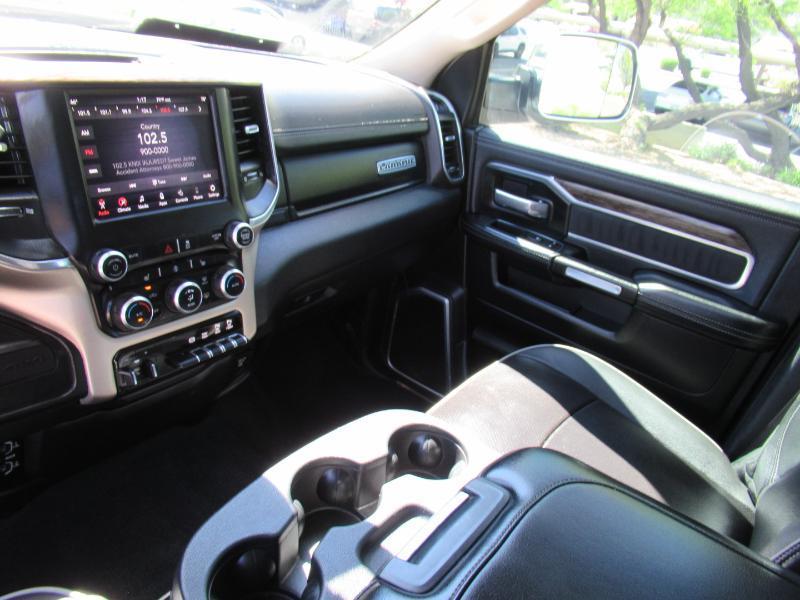 RAM 2500 Laramie Crew Cab SWB 4WD 2019