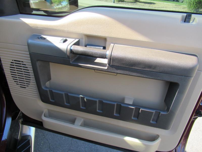 Ford F-250 SD Lariat Crew Cab Short Bed 4WD 2011