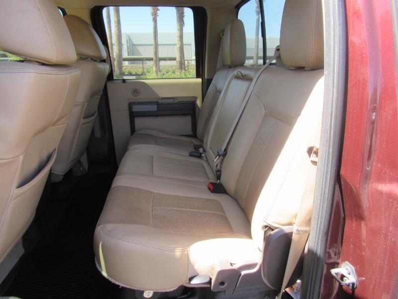 Ford F-250 SD Lariat Crew Cab Short Bed 4WD 2011