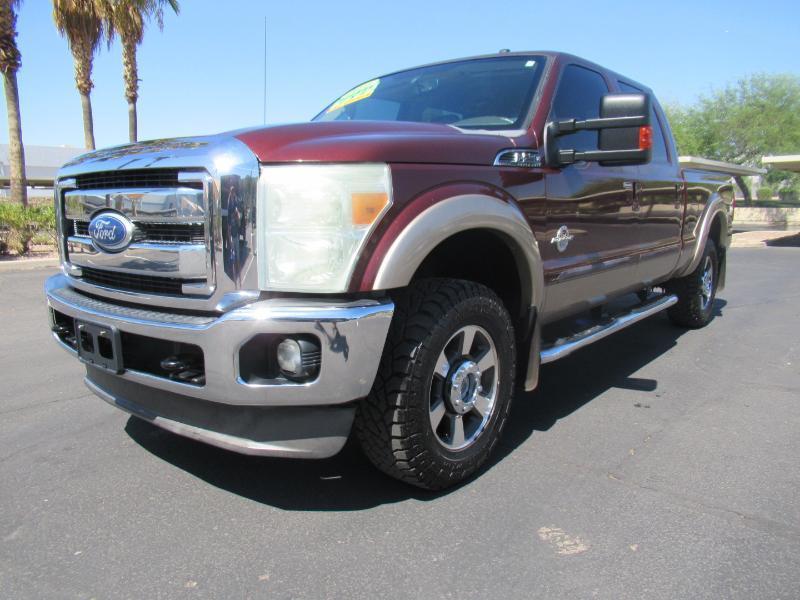 Ford F-250 SD Lariat Crew Cab Short Bed 4WD 2011