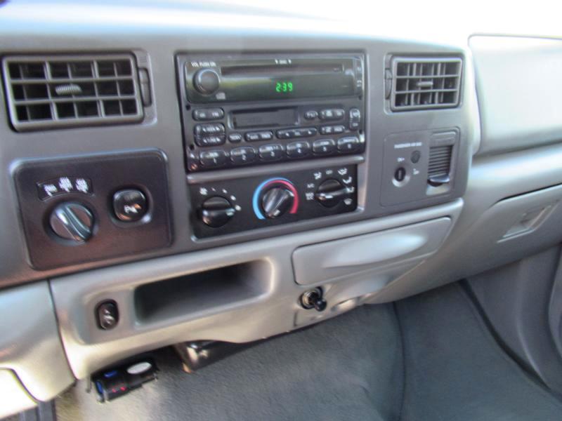 Ford F-350 SD XLT SuperCab Long Bed 4WD 2003