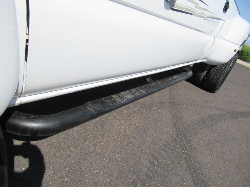 Chevrolet Silverado 3500 LS Crew Cab 4WD DRW 2005