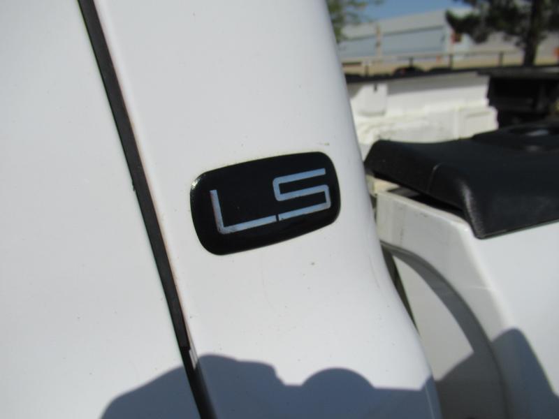 Chevrolet Silverado 3500 LS Crew Cab 4WD DRW 2005