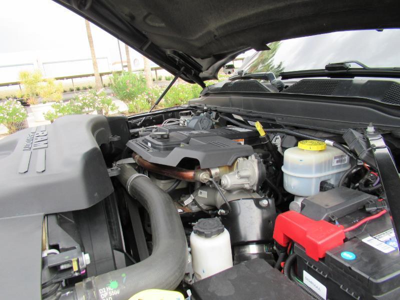 RAM 3500 Laramie Mega Cab 4WD 2020