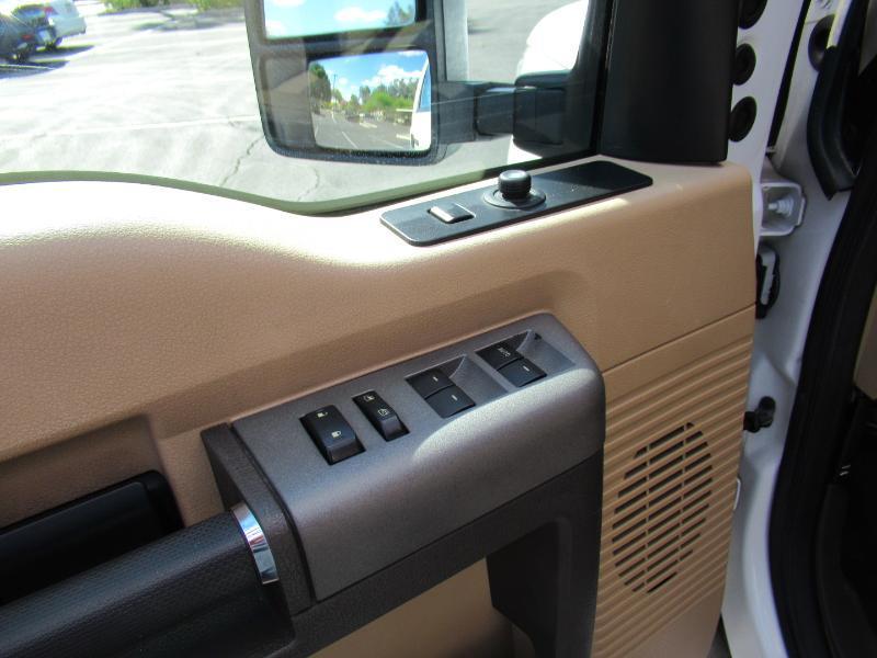 Ford F-250 SD XLT Crew Cab Long Bed 4WD 2011