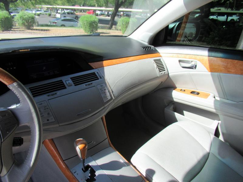 Toyota Avalon Limited 2007