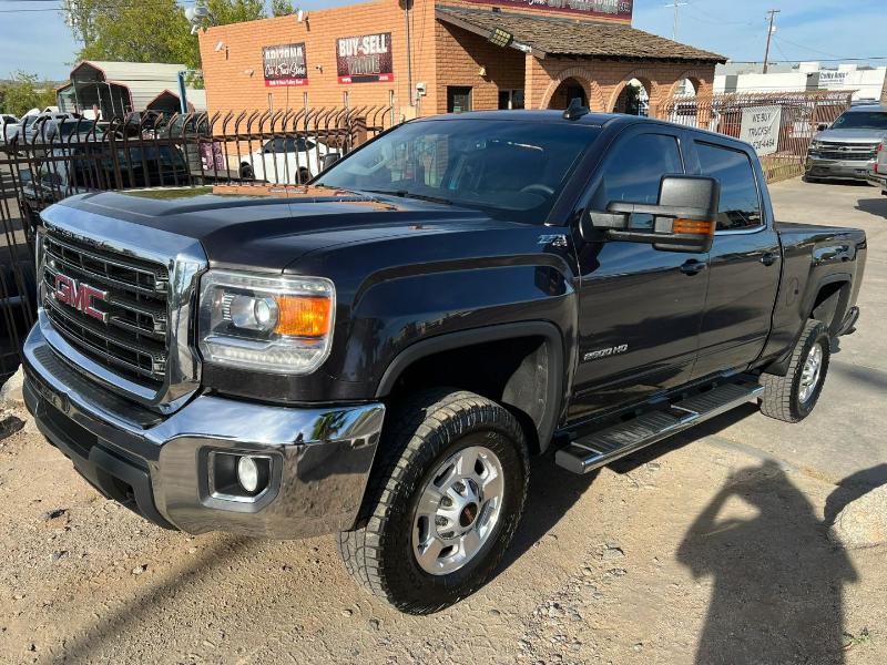 GMC Sierra 2500HD SLE Crew Cab 4WD 2016