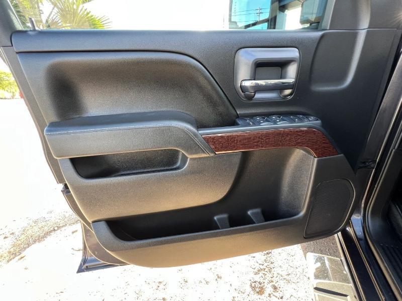 GMC Sierra 2500HD SLE Crew Cab 4WD 2016