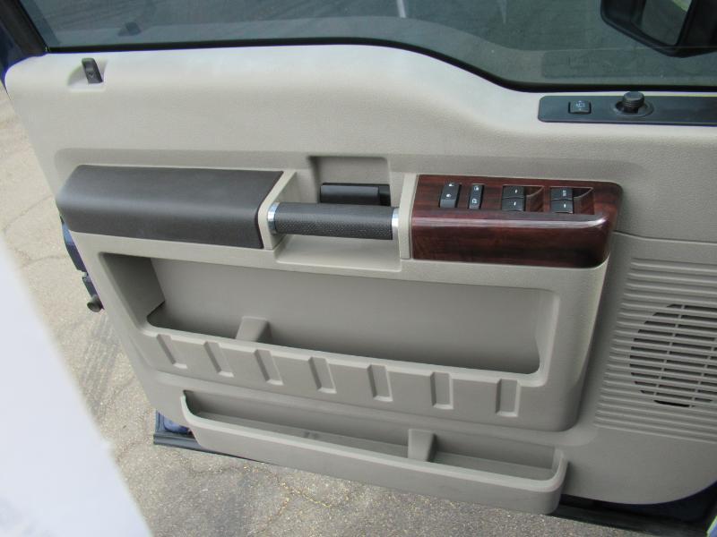 Ford F-250 SD Lariat Crew Cab 4WD 2008