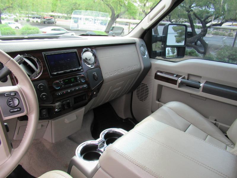 Ford F-250 SD Lariat Crew Cab 4WD 2008