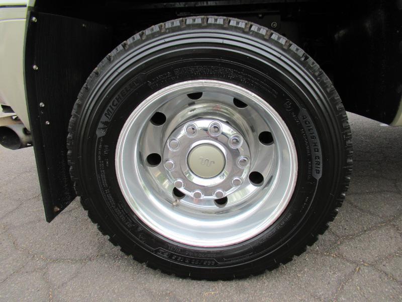 Ford F-450 SD Lariat Crew Cab 4WD 2008