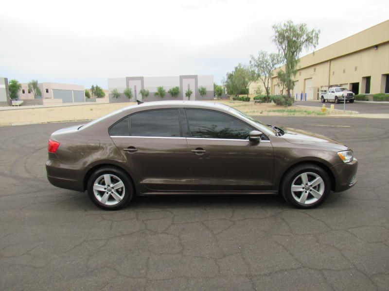 Volkswagen Jetta TDi 2013