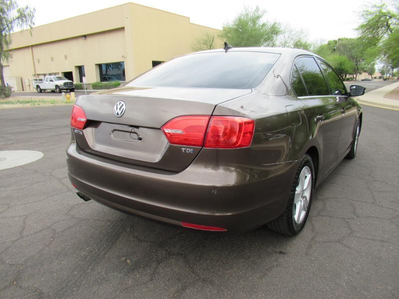 Volkswagen Jetta TDi 2013