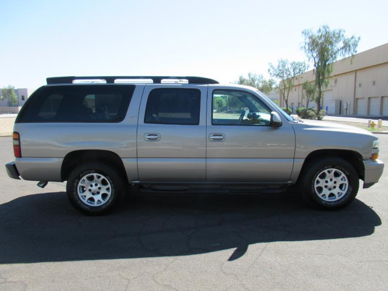 Chevrolet Suburban 1500 4WD 2006