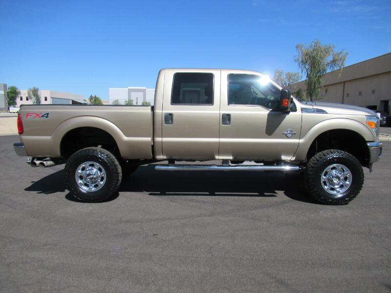 Ford F-250 SD XLT Crew Cab 4WD 2014