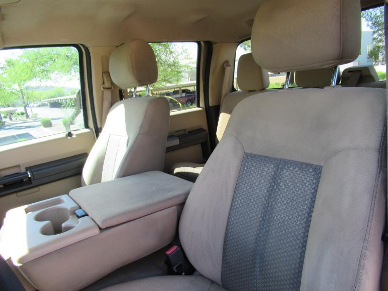 Ford F-250 SD XLT Crew Cab 4WD 2014