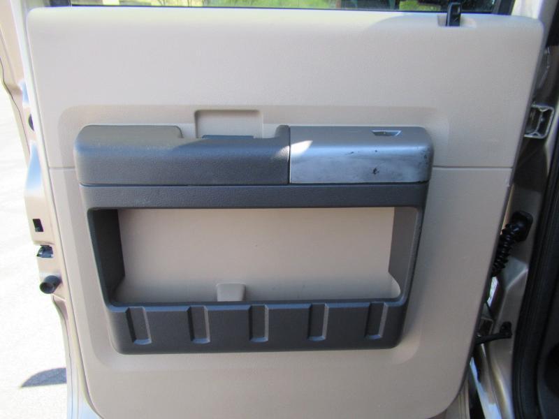 Ford F-250 SD XLT Crew Cab 4WD 2014