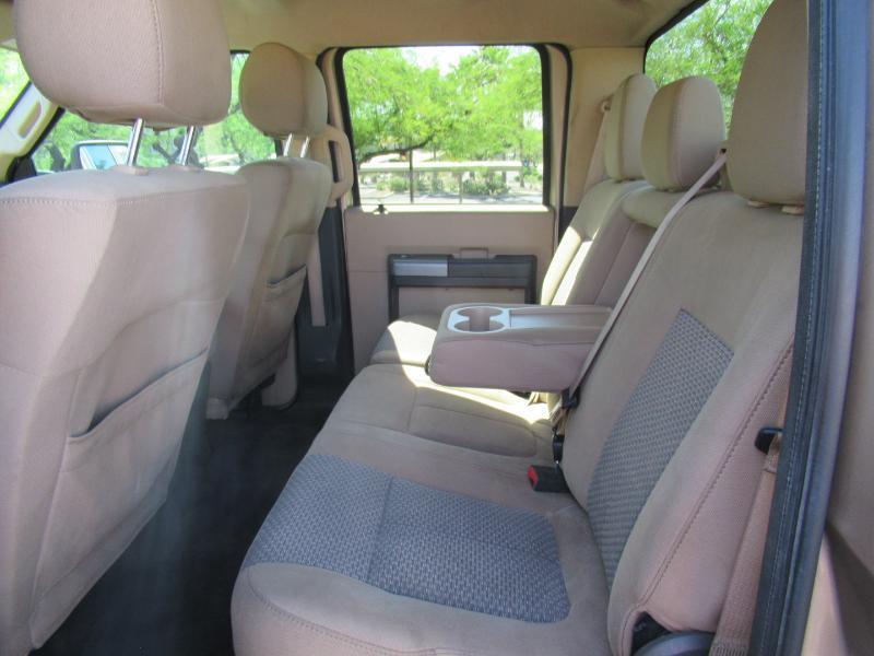 Ford F-250 SD XLT Crew Cab 4WD 2014