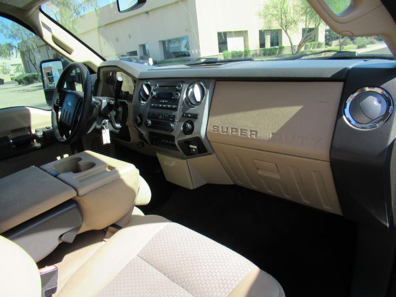 Ford F-250 SD XLT Crew Cab 4WD 2014