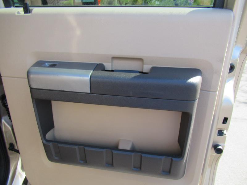 Ford F-250 SD XLT Crew Cab 4WD 2014