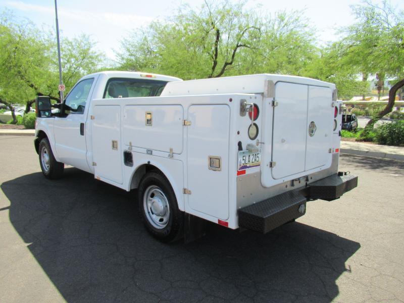 Ford F-250 SD XL 2WD 2011