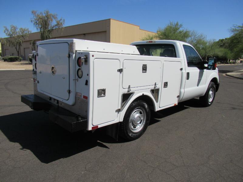 Ford F-250 SD XL 2WD 2011