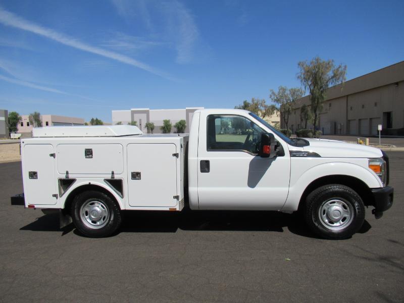 Ford F-250 SD XL 2WD 2011