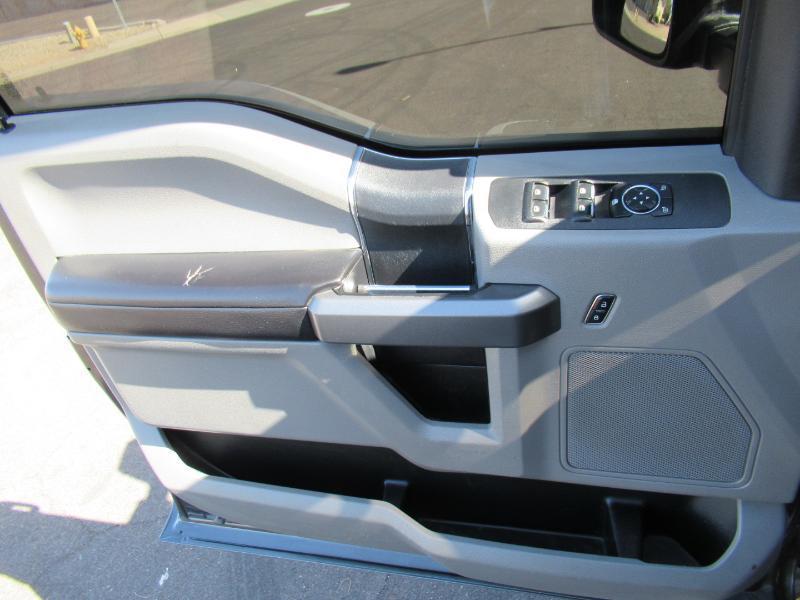 Ford F-250 SD XLT Crew Cab 4WD 2017