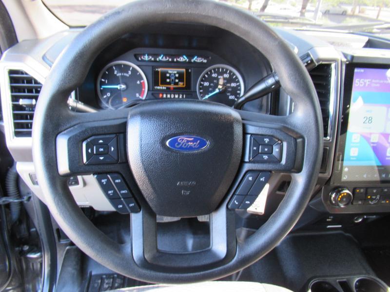 Ford F-250 SD XLT Crew Cab 4WD 2017