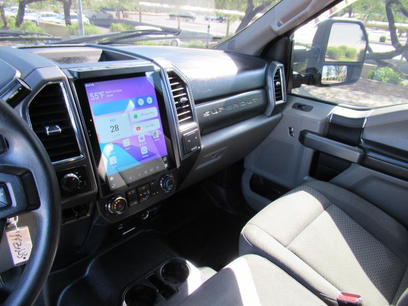 Ford F-250 SD XLT Crew Cab 4WD 2017