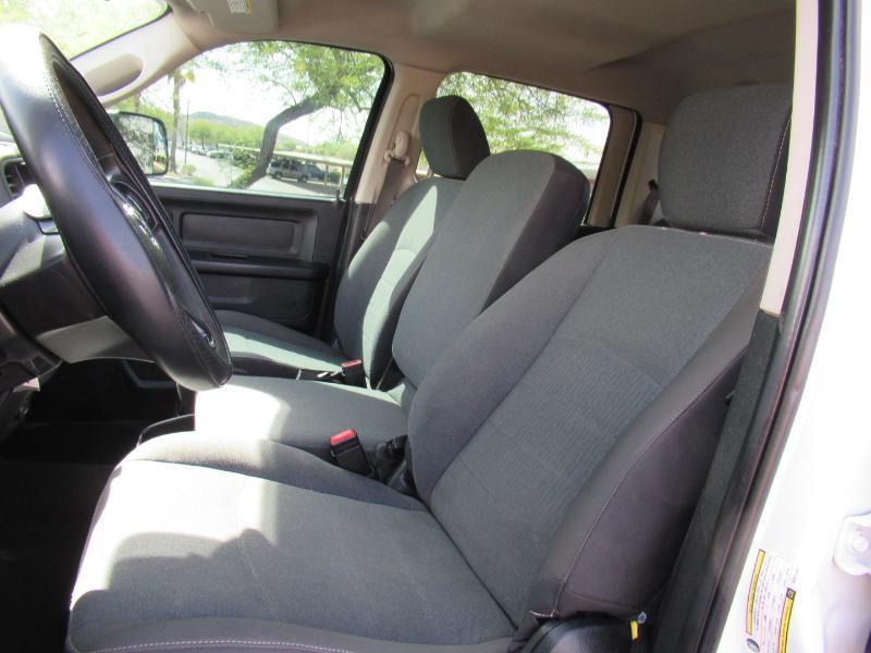 RAM 1500 Classic Tradesman Crew Cab SWB 4WD 2021