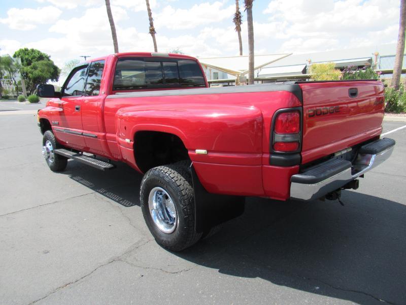 Dodge Ram 3500 SLT Quad Cab 4WD 2002