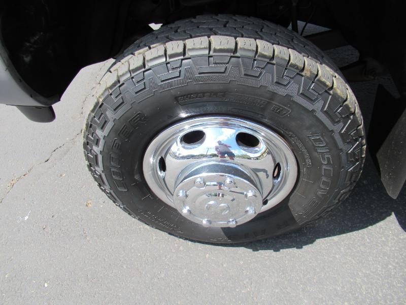 Dodge Ram 3500 SLT Quad Cab 4WD 2002