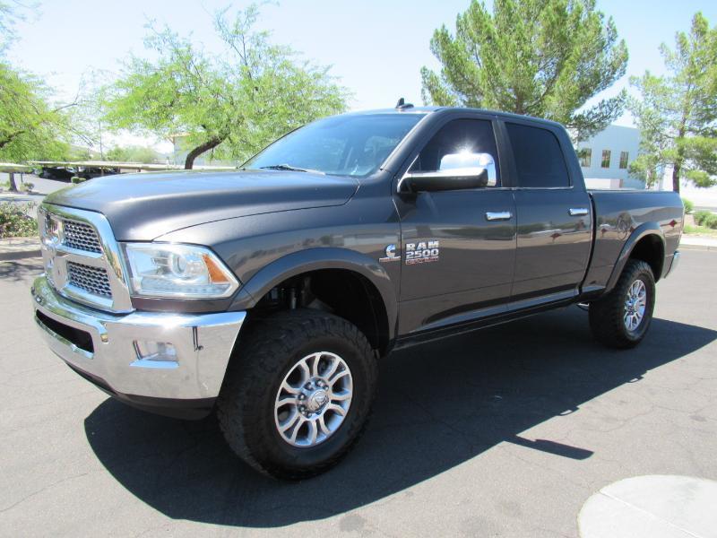 RAM 2500 Laramie Crew Cab SWB 4WD 2014