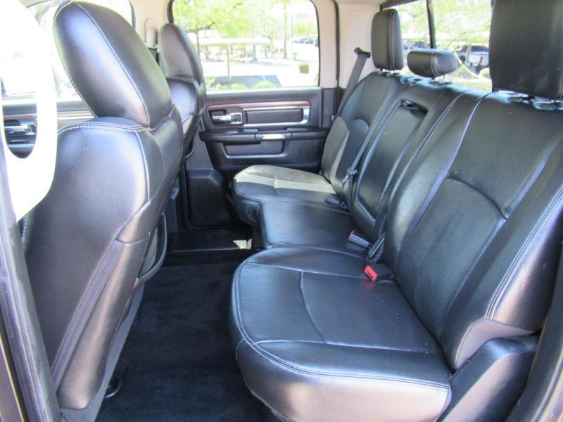 RAM 2500 Laramie Crew Cab SWB 4WD 2014